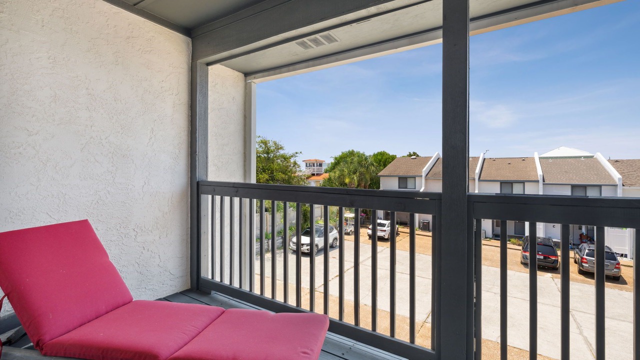 Photo of Patio Balcony in Laguna Beach Estates