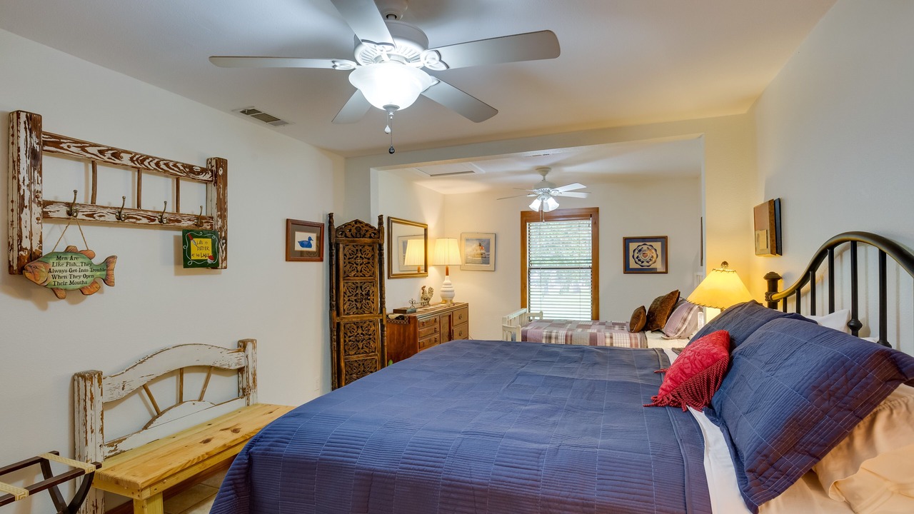 Photo of Bedroom in Emory
