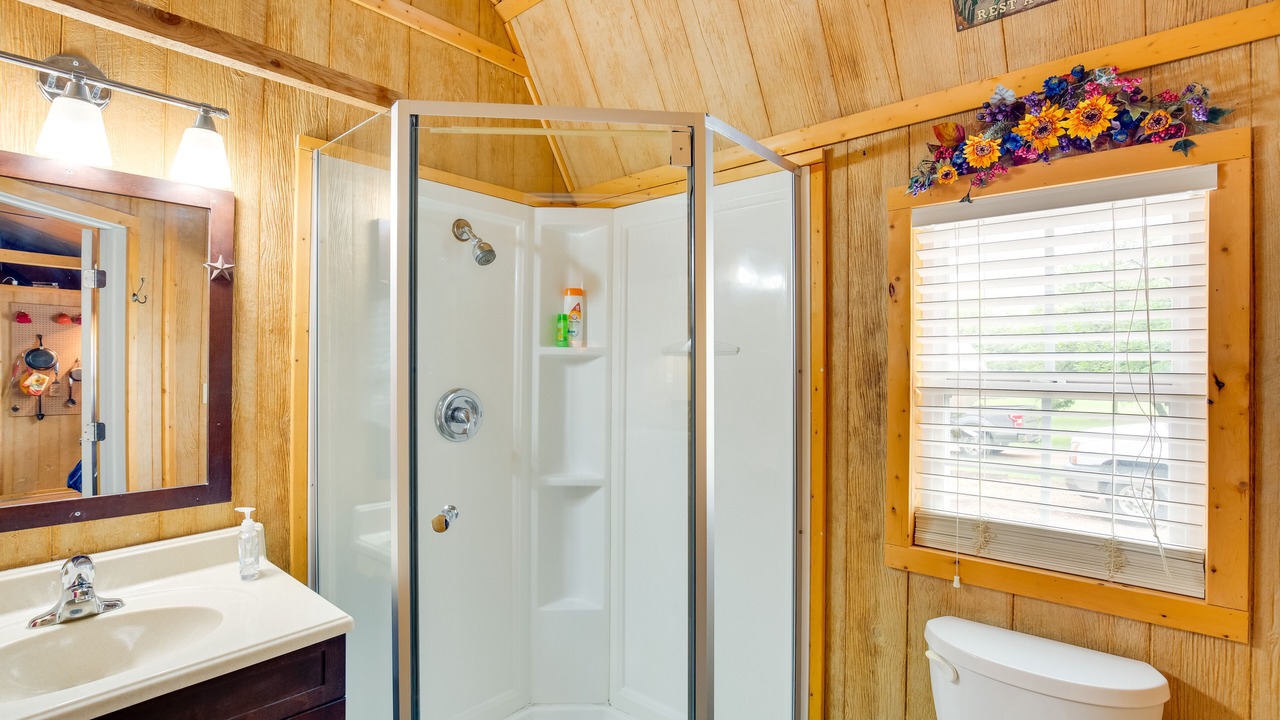 Photo of Bathroom in Emory