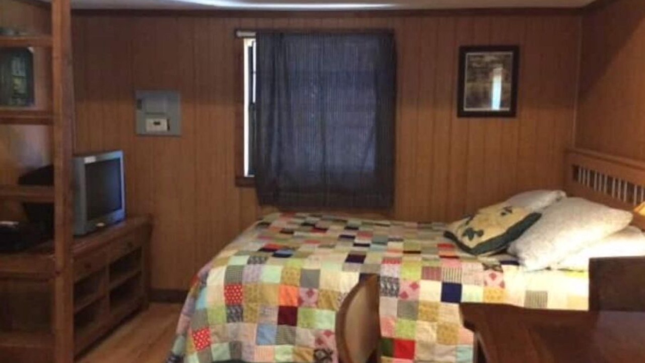 Photo of Bedroom in Bogalusa