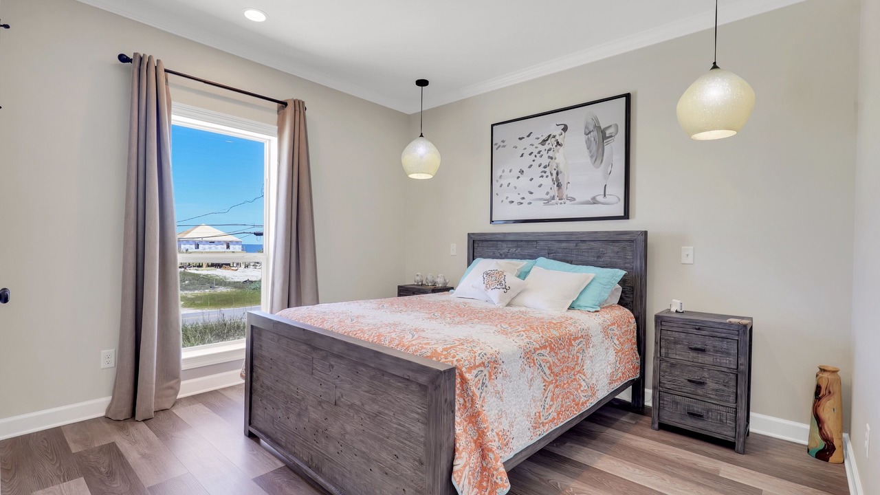 Photo of Bedroom in Dauphin Island