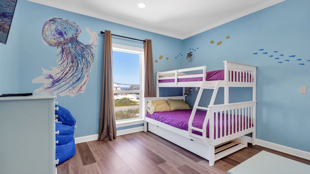Photo of Bedroom in Dauphin Island