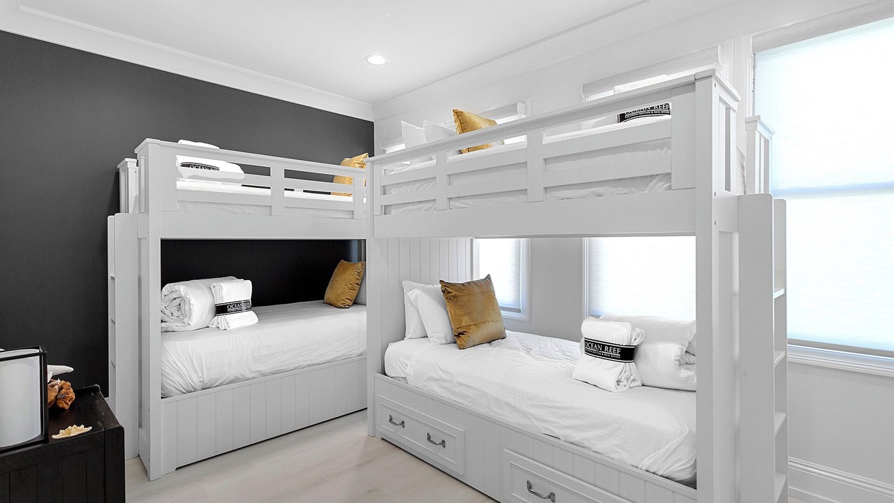 Photo of Bedroom in Holiday Isle