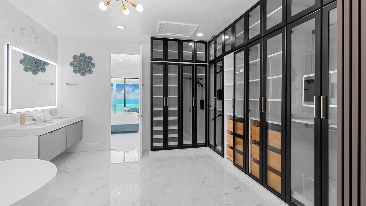 Photo of Bathroom in Holiday Isle