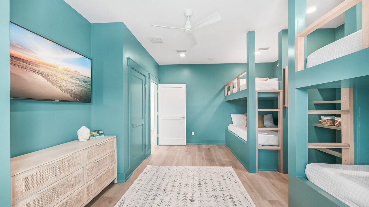 Photo of Bedroom in Village of Sugar Beach