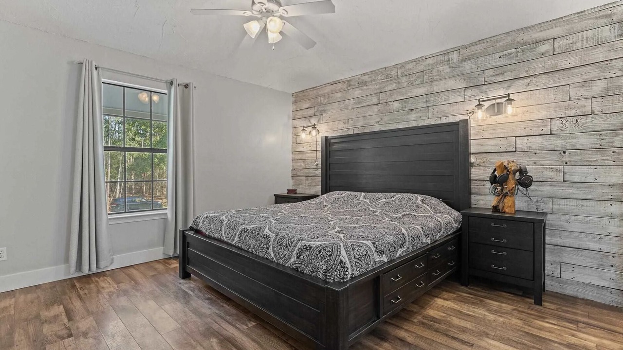 Photo of Bedroom in Florida Panhandle