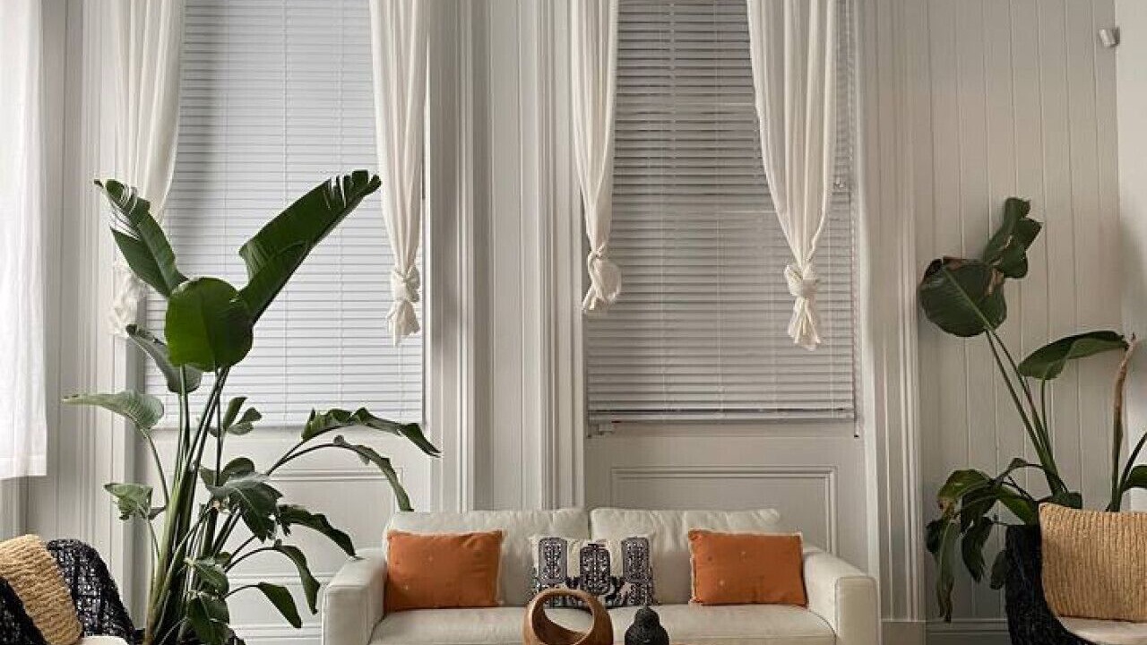 Photo of Livingroom in French Quarter