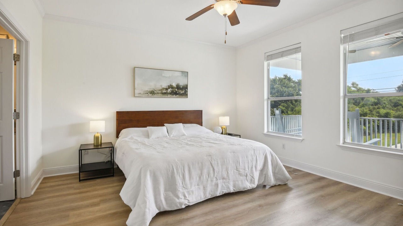 Photo of Bedroom in Henderson Point