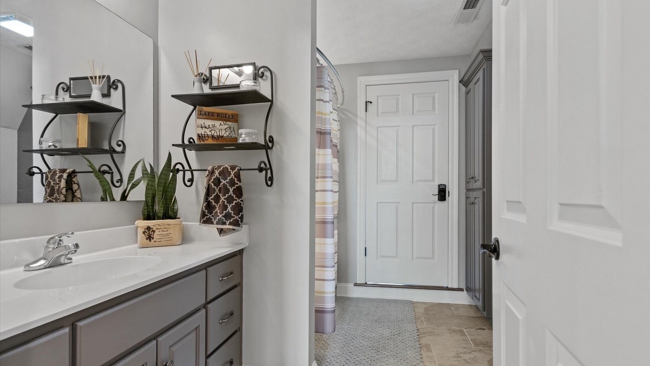 Photo of Bathroom in Crane Hill