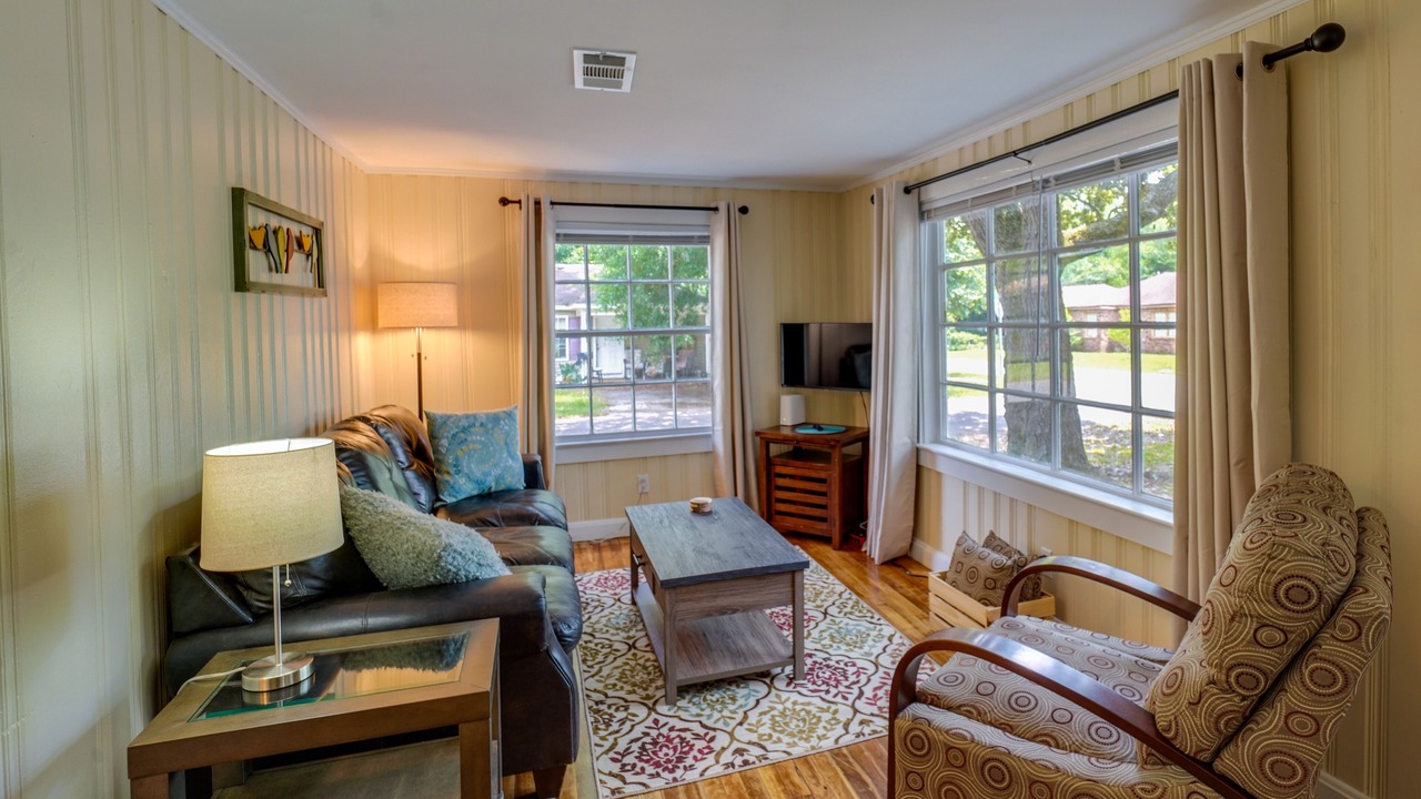 Photo of Bedroom in Gulfport