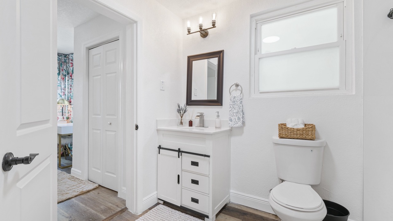 Photo of Bathroom in North Hyde Park