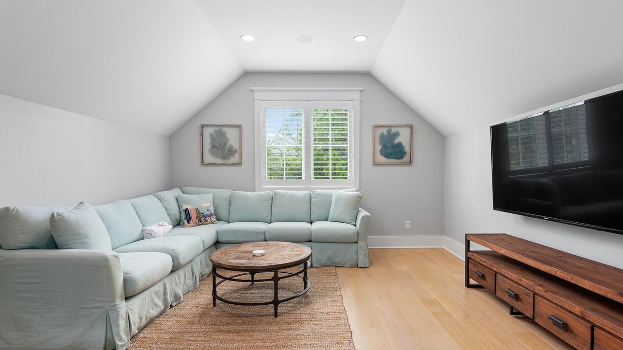 Photo of Livingroom in Forest District