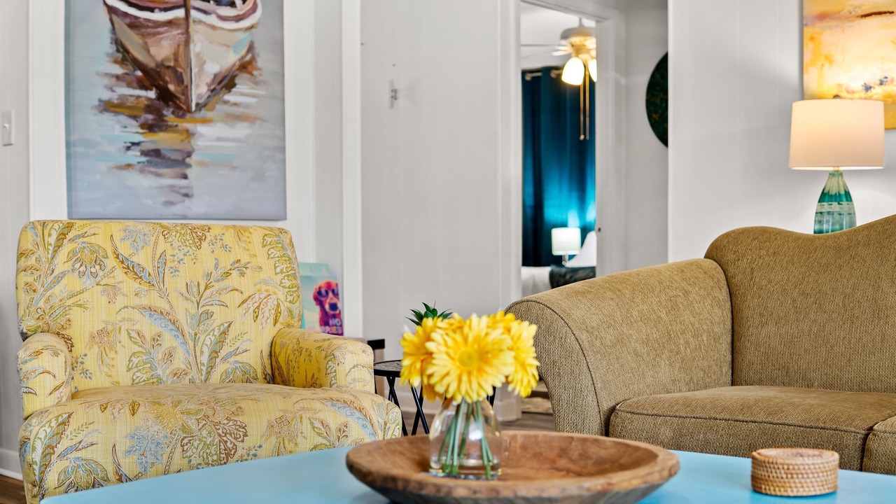 Photo of Livingroom in Bid-a-wee Beach