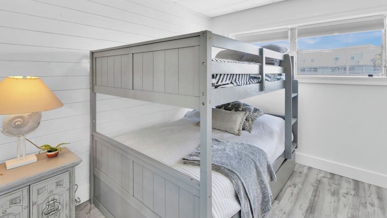 Photo of Bedroom in Fort Walton Beach