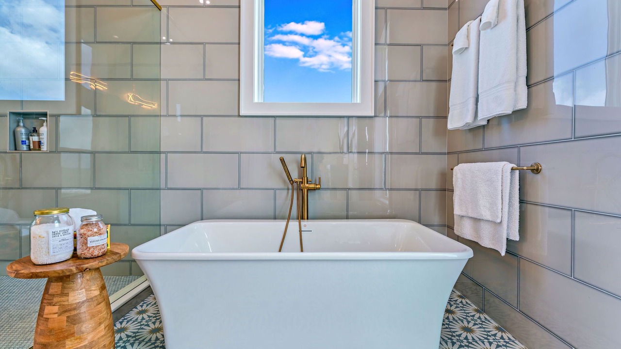 Photo of Bathroom in Plantation