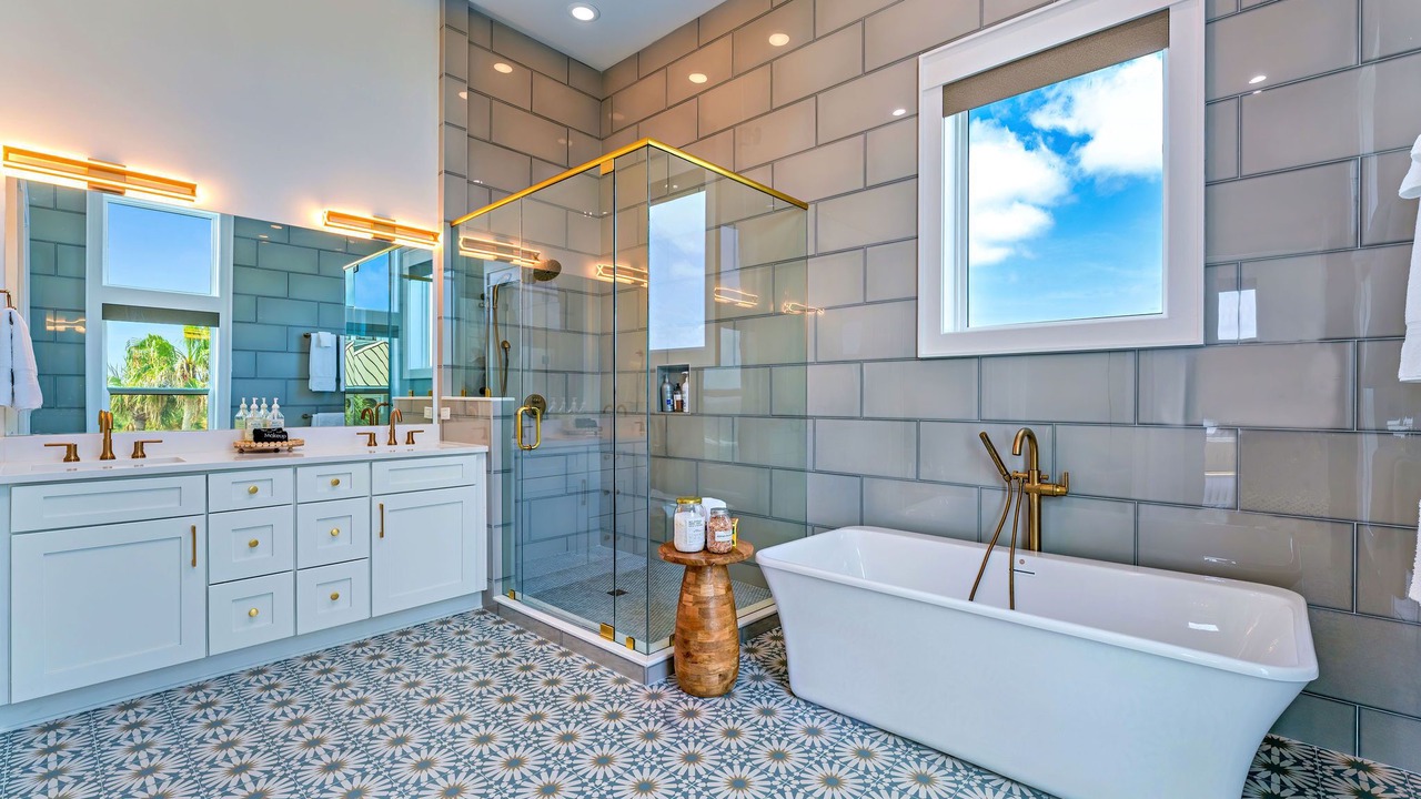 Photo of Bathroom in Plantation