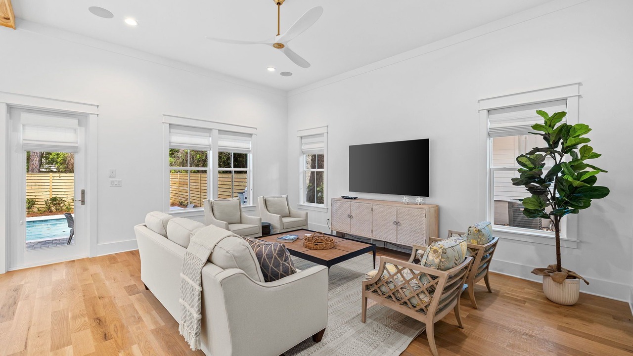 Photo of Livingroom in Grayton Beach