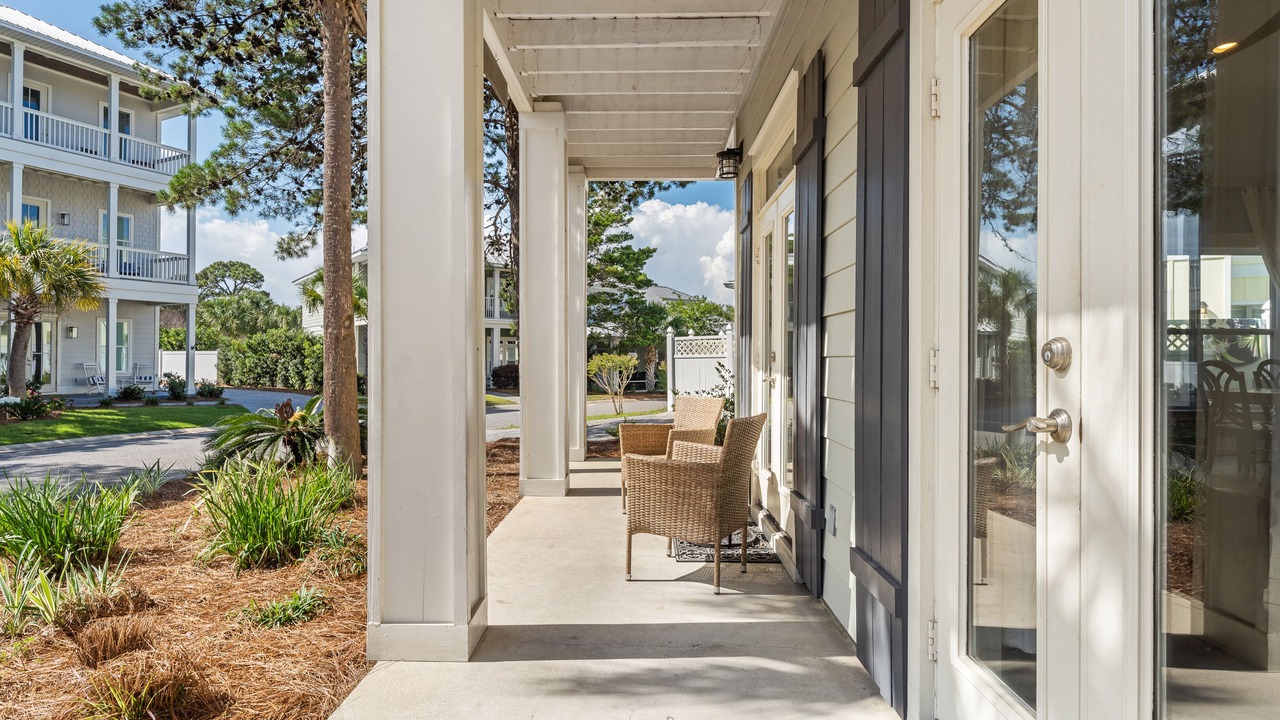 Photo of Outdoor in Emerald Waters Village