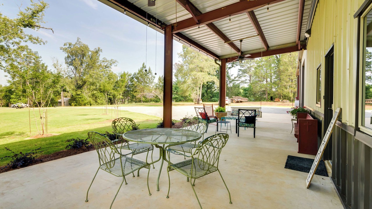 Photo of Outdoor in Starkville