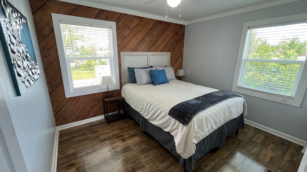 Photo of Bedroom in Pretty Bayou