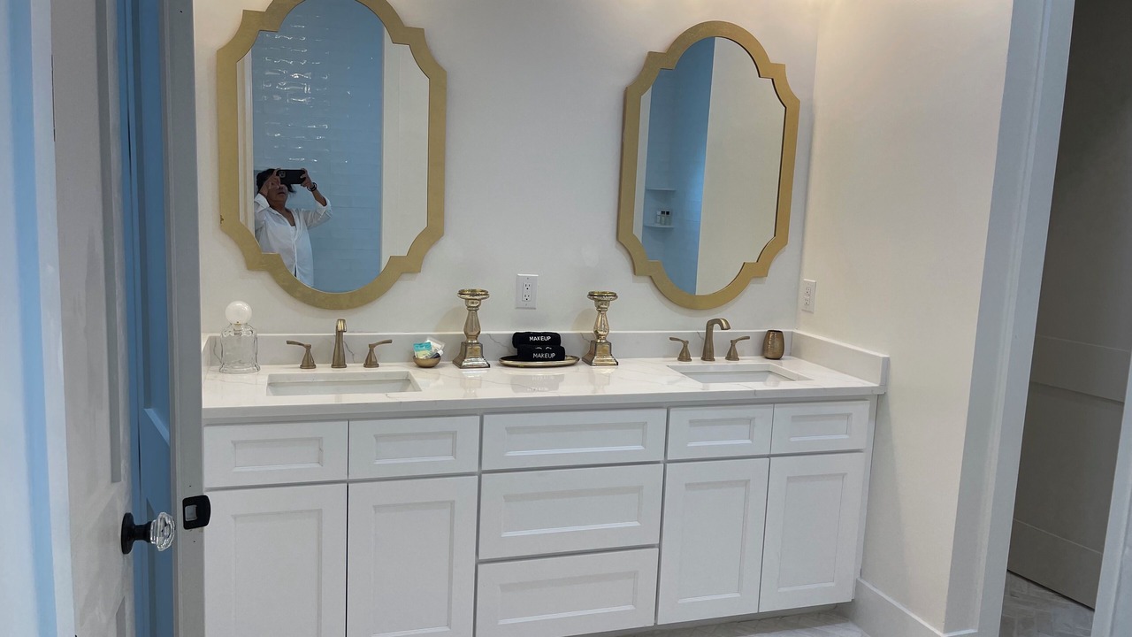 Photo of Bathroom in Watercolor