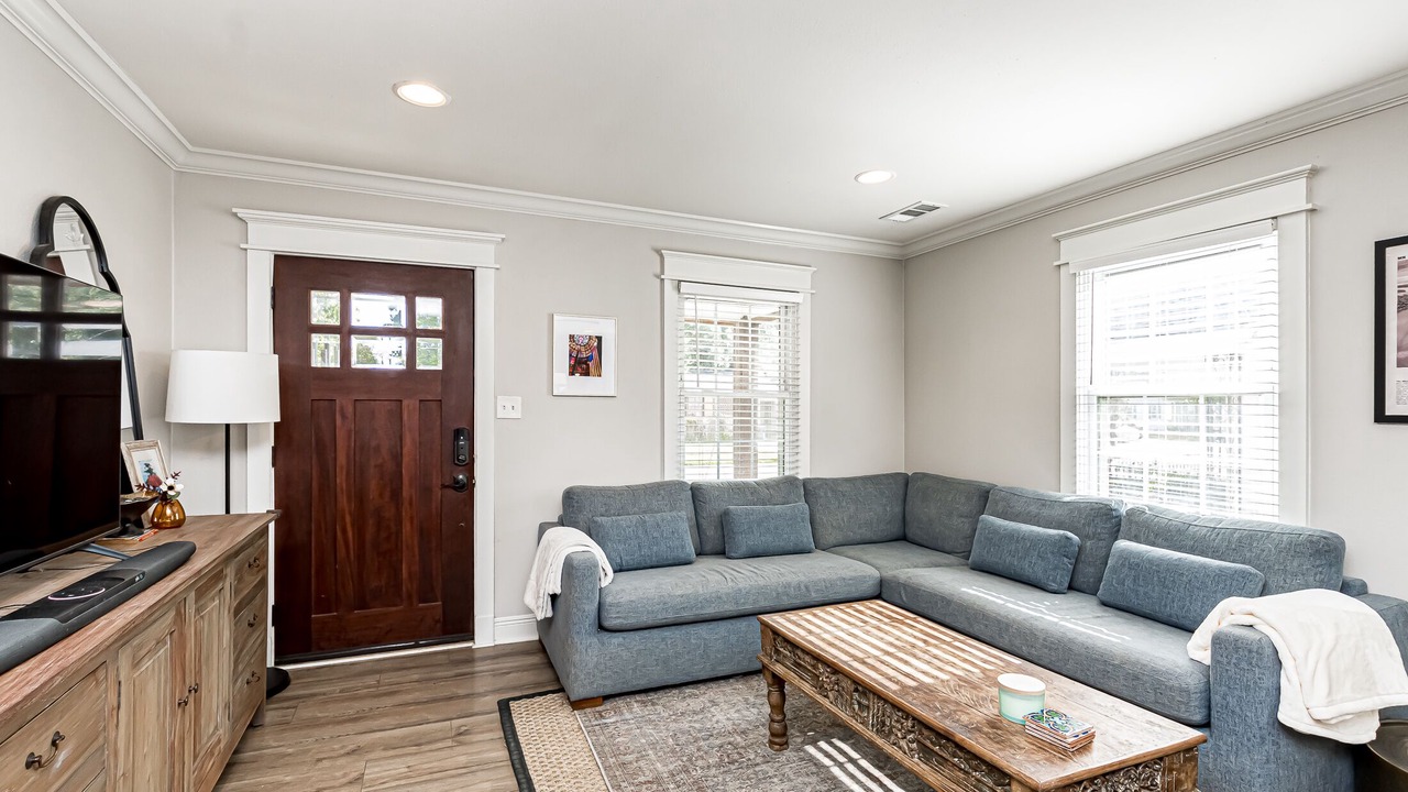 Photo of Livingroom in Mid City South