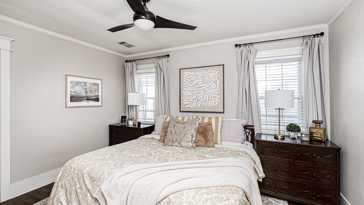 Photo of Bedroom in Mid City South