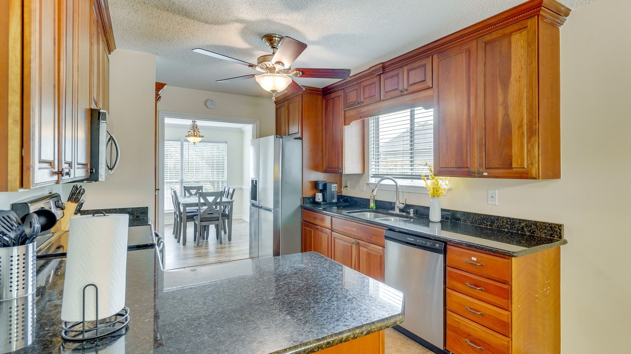 Photo of Kitchen in Mary Esther