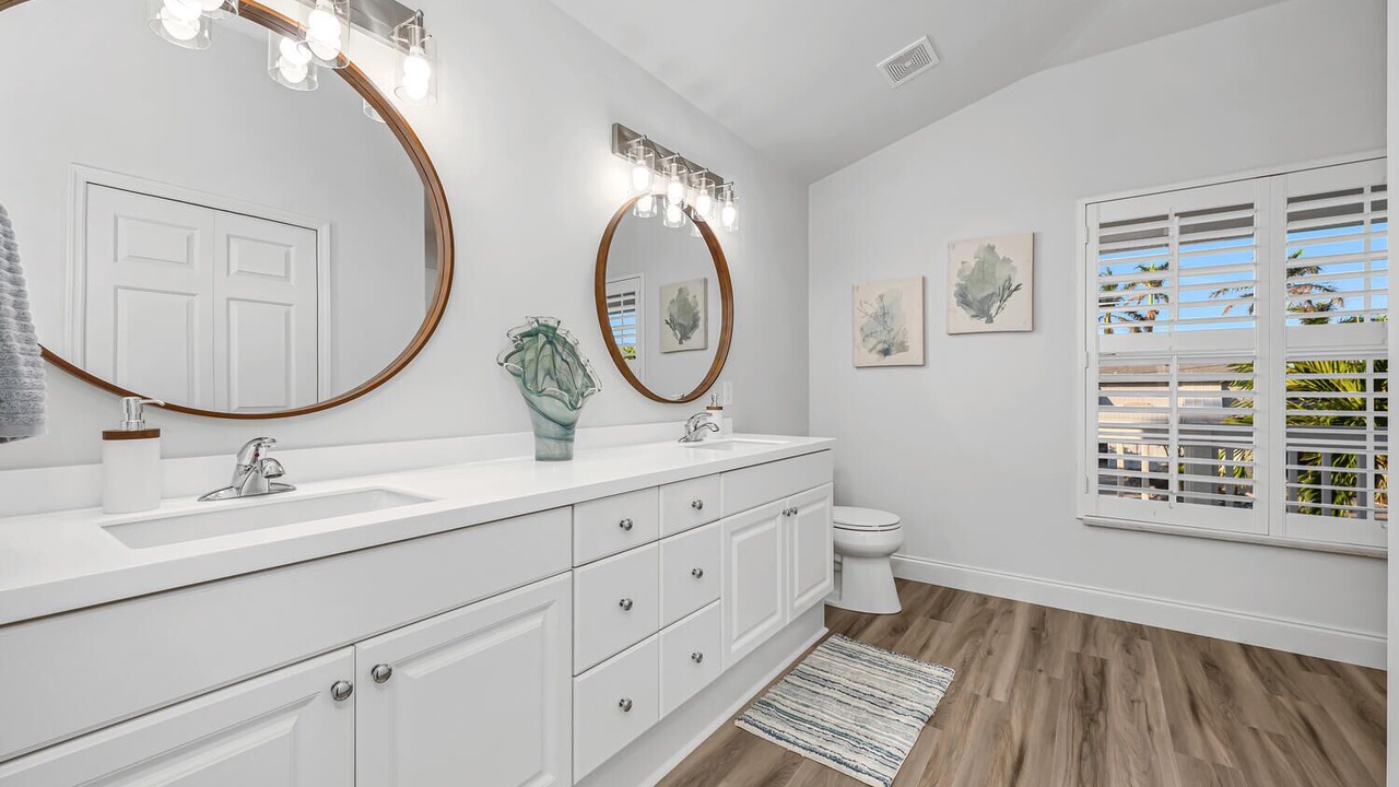 Photo of Bathroom in East Naples