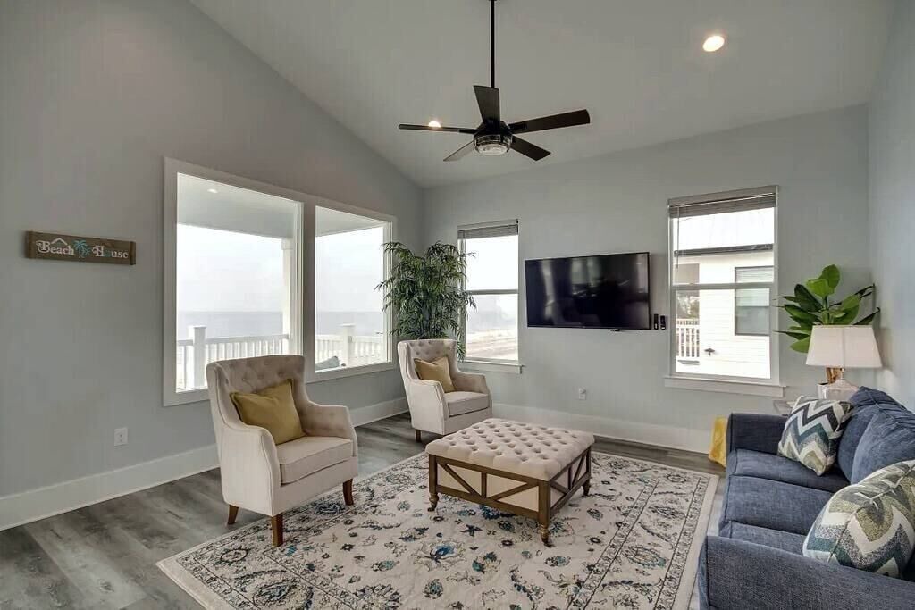 Photo of Bedroom in Mississippi City