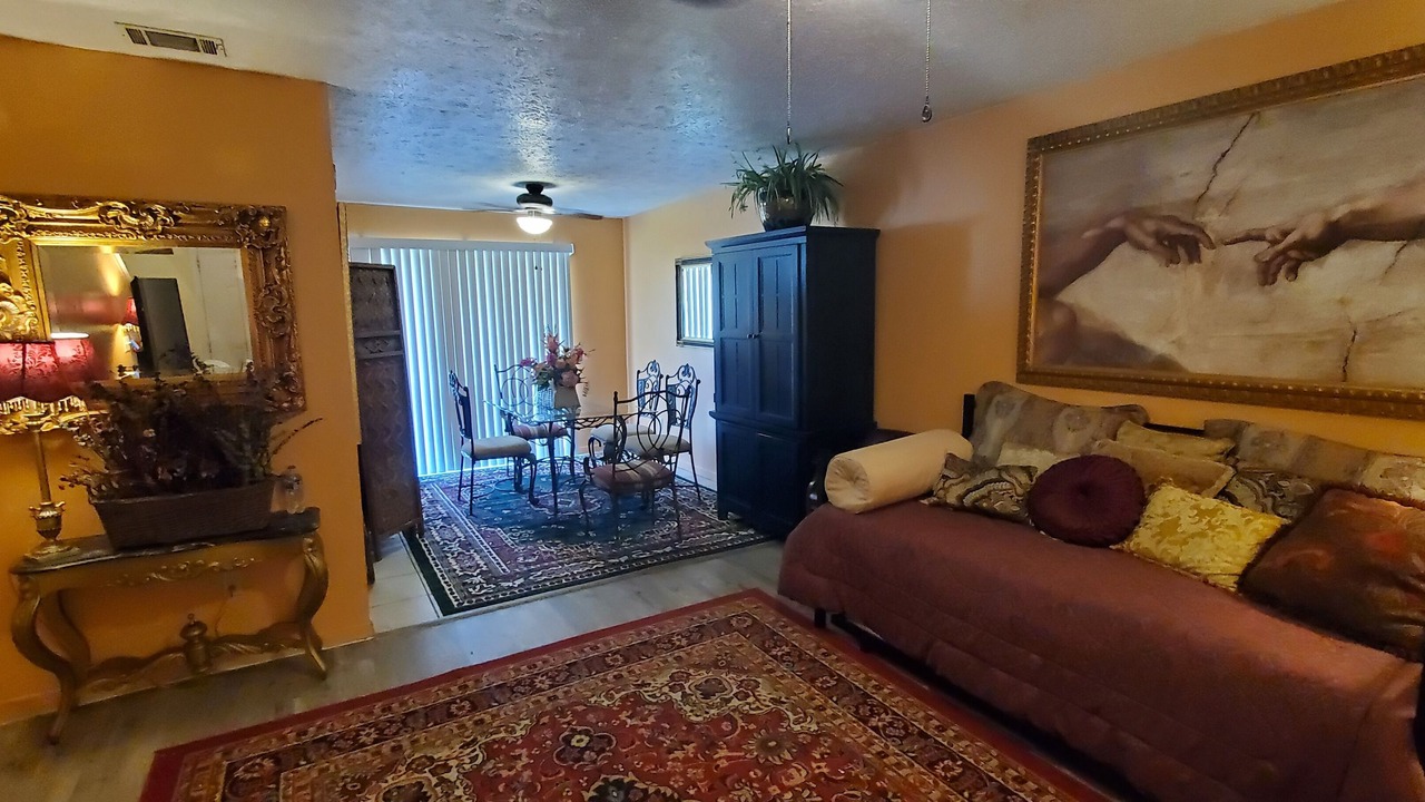 Photo of Livingroom in Parker