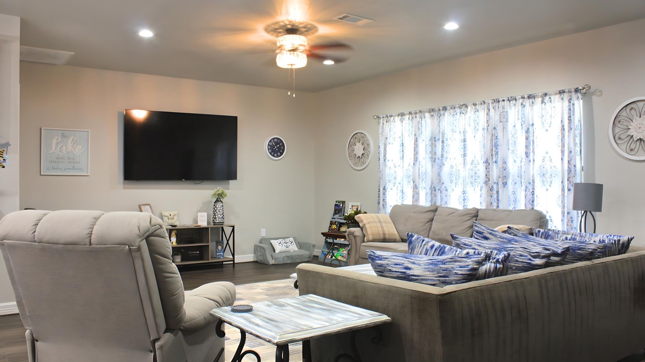 Photo of Bedroom in West Livingston