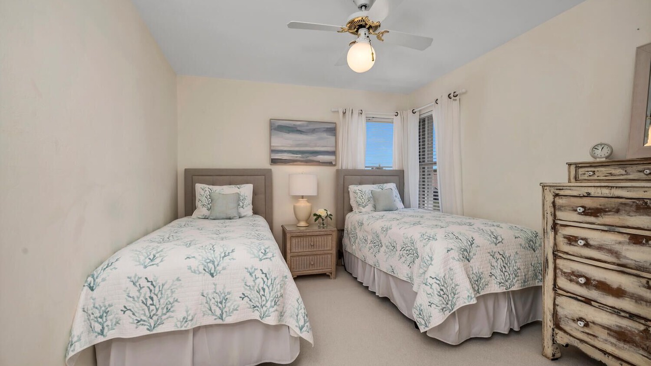 Photo of Bedroom in Crown Pointe