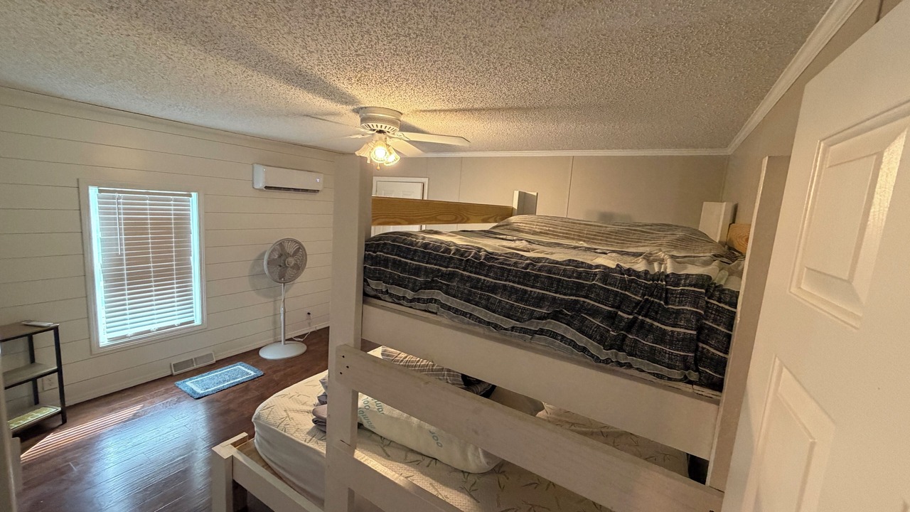 Photo of Bedroom in Chauvin