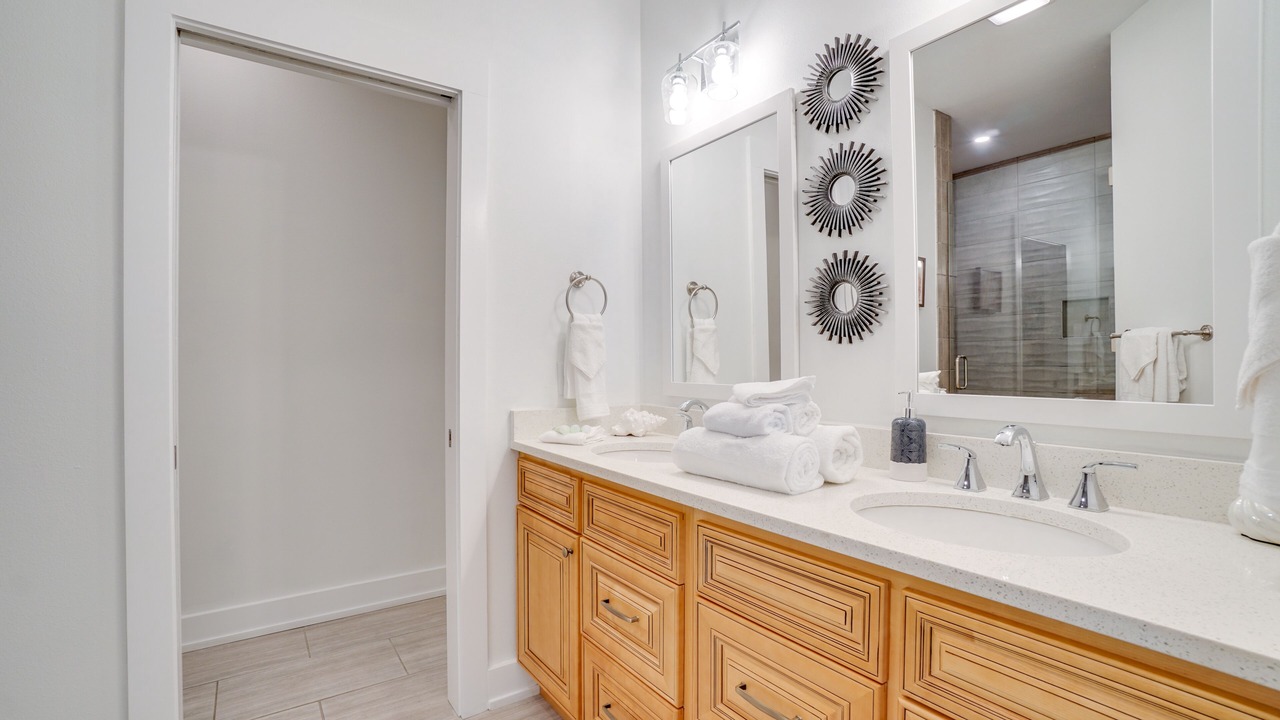 Photo of Bathroom in El Centro Beach