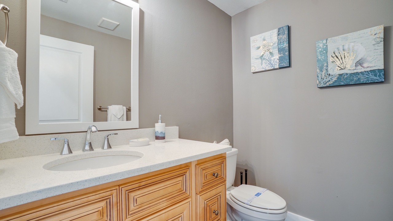 Photo of Bathroom in El Centro Beach