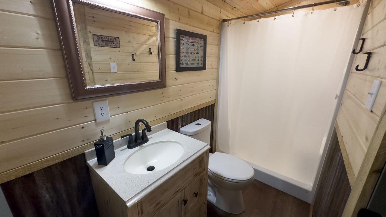 Photo of Bathroom in Karnack