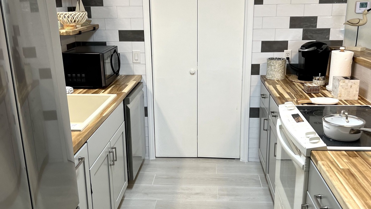 Photo of Kitchen in Treasure Cove
