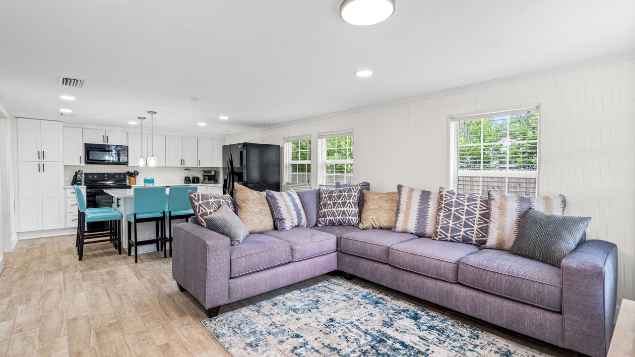 Photo of Livingroom in Bahama Beach