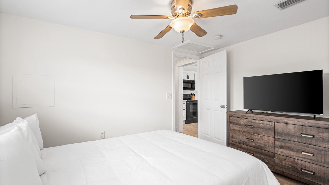 Photo of Bedroom in Bahama Beach