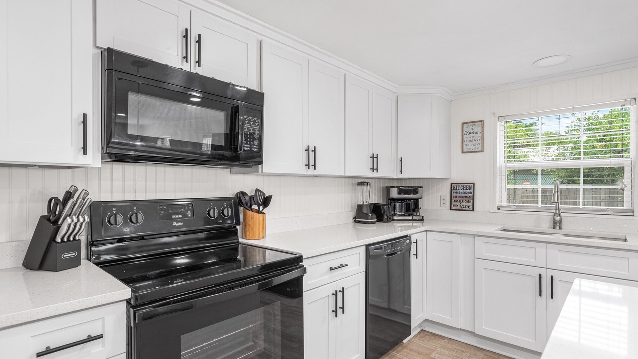 Photo of Kitchen in Bahama Beach
