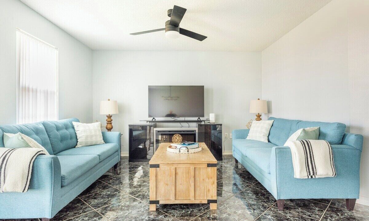 Photo of Livingroom in Mary Esther