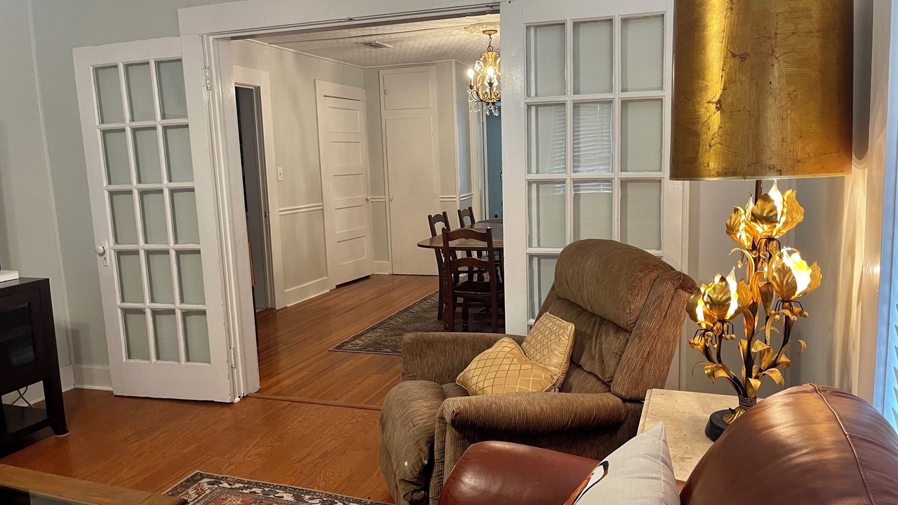 Photo of Livingroom in Poplarville