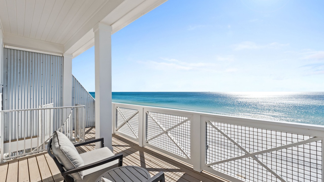 Photo of Patio Balcony in Holiday Beach