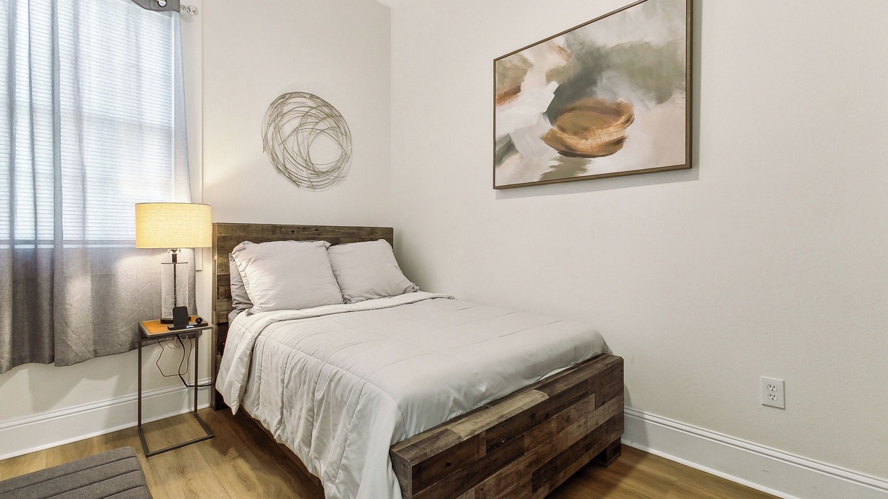 Photo of Bedroom in Seventh Ward