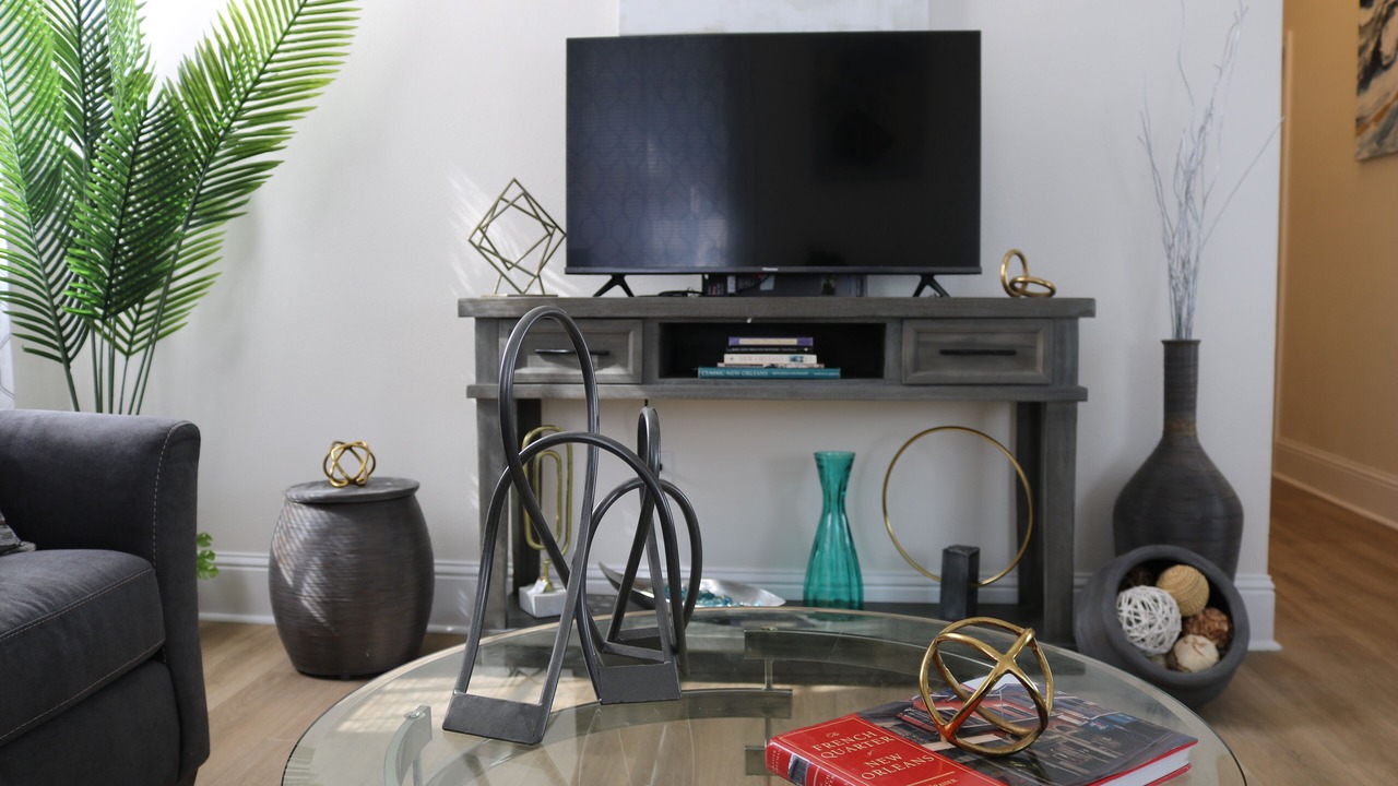 Photo of Livingroom in Seventh Ward