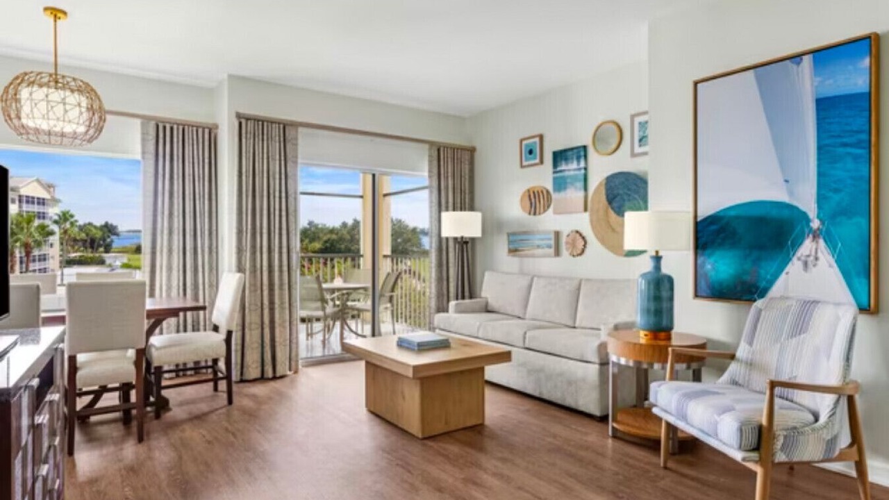 Photo of Livingroom in Upper Grand Lagoon