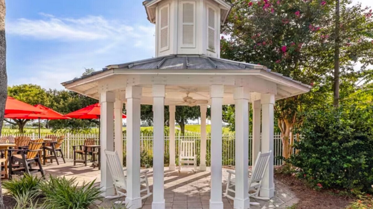 Photo of Patio Balcony in Upper Grand Lagoon