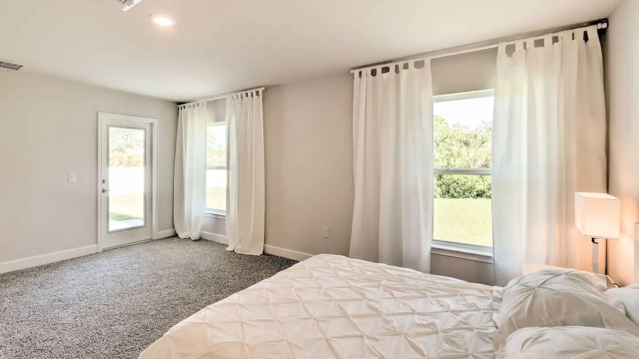 Photo of Bedroom in South Gulf Cove