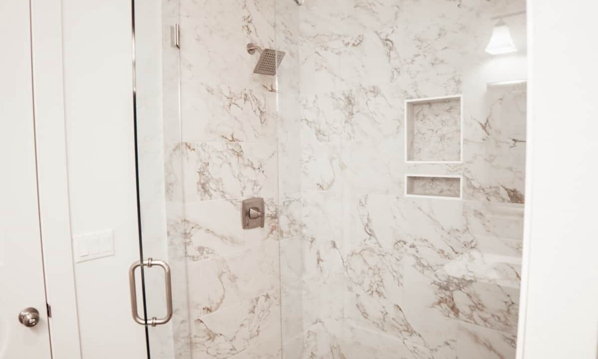 Photo of Bathroom in Avalon Beach Estates